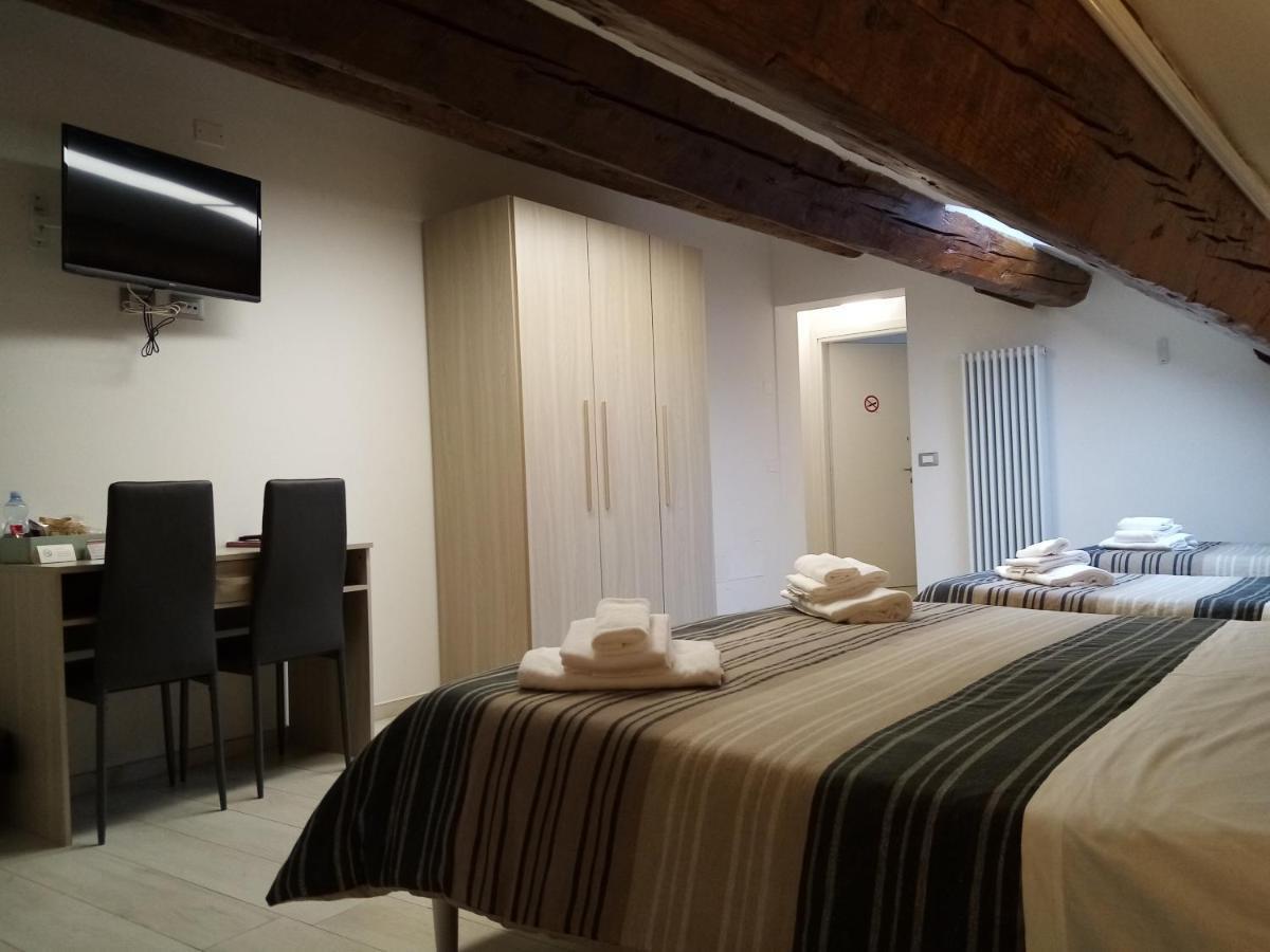 Centro Storico Suites Ferrara Exterior foto